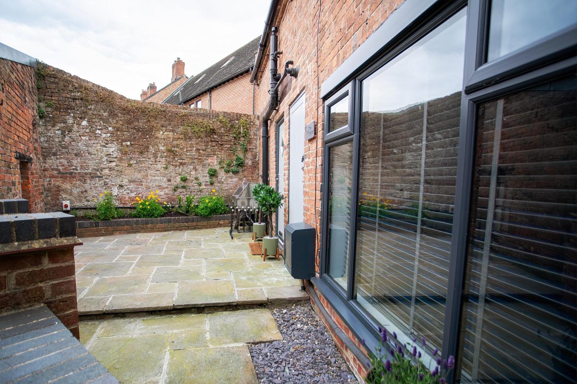 Stunning Ashbourne Town Centre Cottage Near Alton Towers Peak District Derbyshire Buitenkant foto